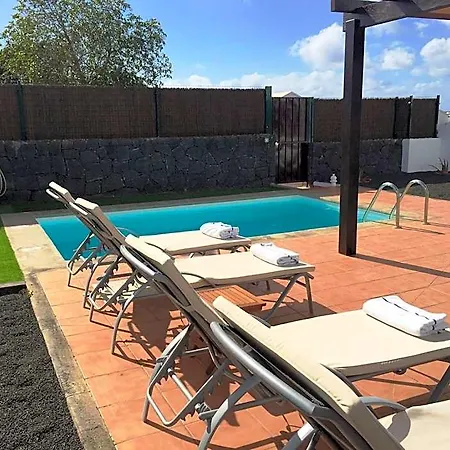 El Partidor Playa Blanca (Lanzarote)
